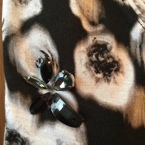 Vera Wang Crystal Embellished Shirt-Size 0X - Picture 5 of 10